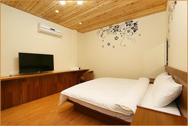 Happy Owner B&B Жуйсуй Экстерьер фото